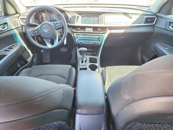 5XXGT4L36KG340869 2019 KIA OPTIMA - Image 8