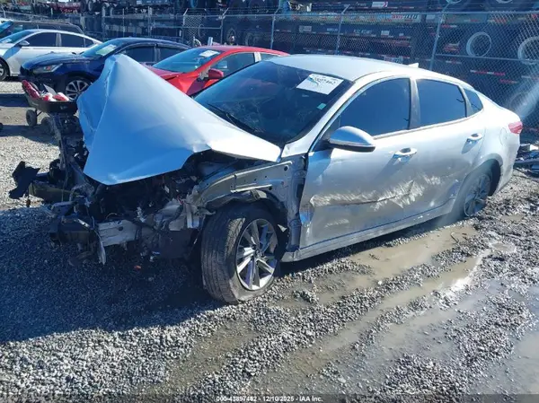 5XXGT4L36KG341455 2019 KIA OPTIMA - Image 2