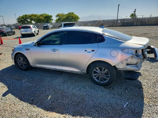5XXGT4L36KG344680 2019 KIA OPTIMA - Image 2