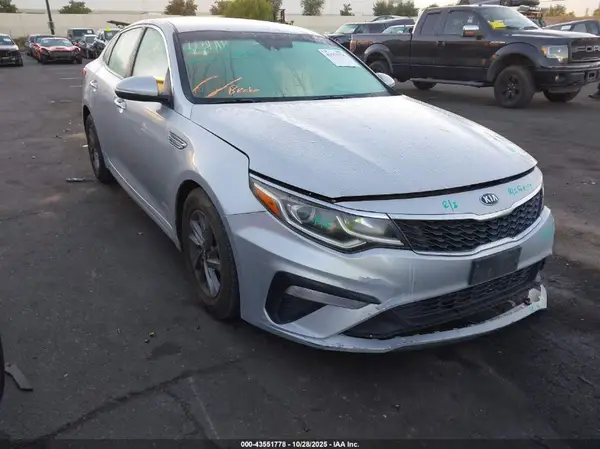 5XXGT4L36KG347658 2019 KIA OPTIMA - Image 1