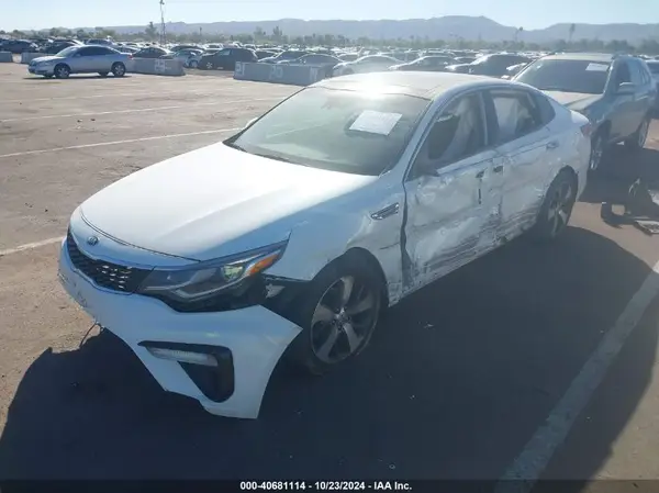 5XXGT4L36KG349989 2019 KIA OPTIMA - Image 2