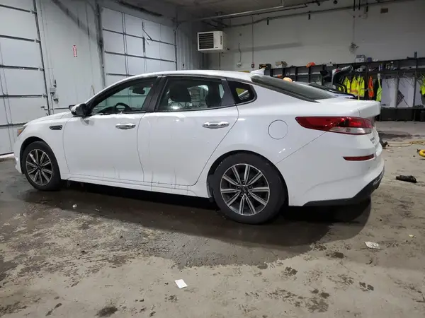 5XXGT4L36KG350057 2019 KIA OPTIMA - Image 2