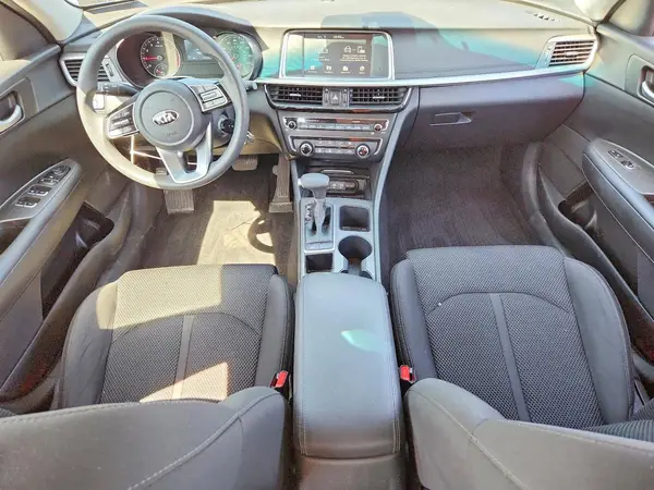5XXGT4L36KG350883 2019 KIA OPTIMA - Image 8