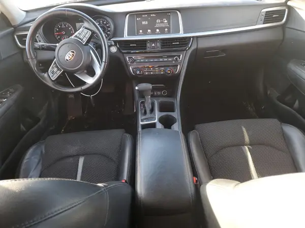 5XXGT4L36KG354402 2019 KIA OPTIMA - Image 8