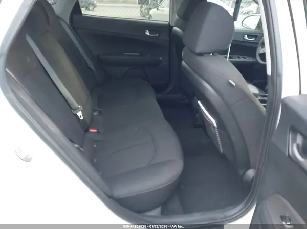 5XXGT4L36KG354755 2019 KIA OPTIMA - Image 8