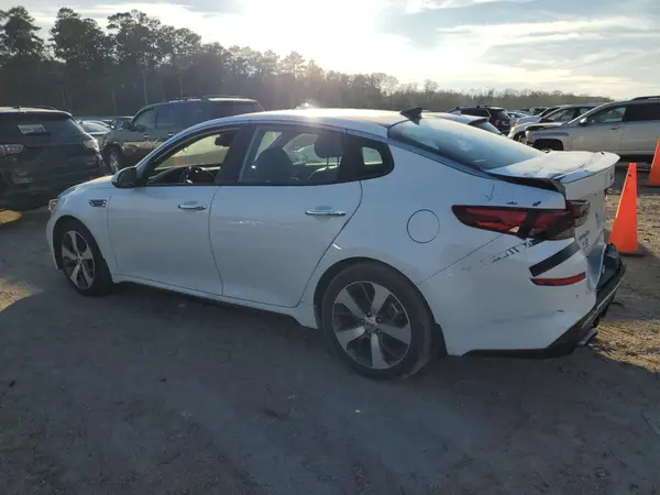 5XXGT4L36KG355503 2019 KIA OPTIMA - Image 2