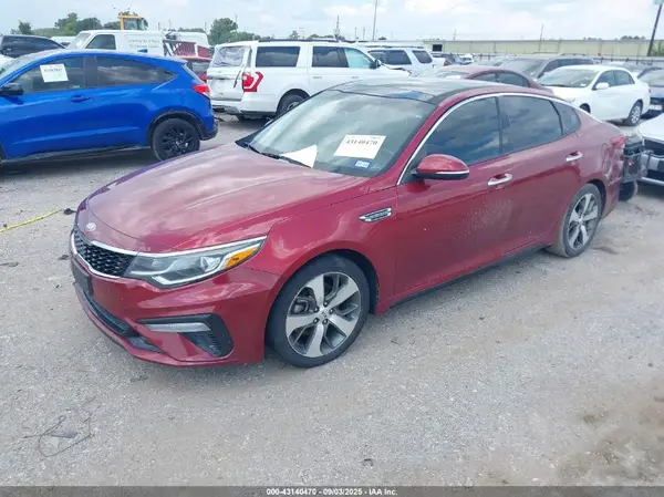 5XXGT4L36KG355596 2019 KIA OPTIMA - Image 2
