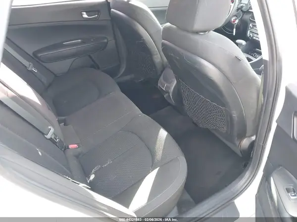 5XXGT4L36KG357820 2019 KIA OPTIMA - Image 8