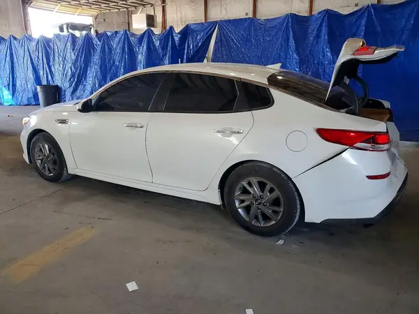 5XXGT4L36KG358515 2019 KIA OPTIMA - Image 2