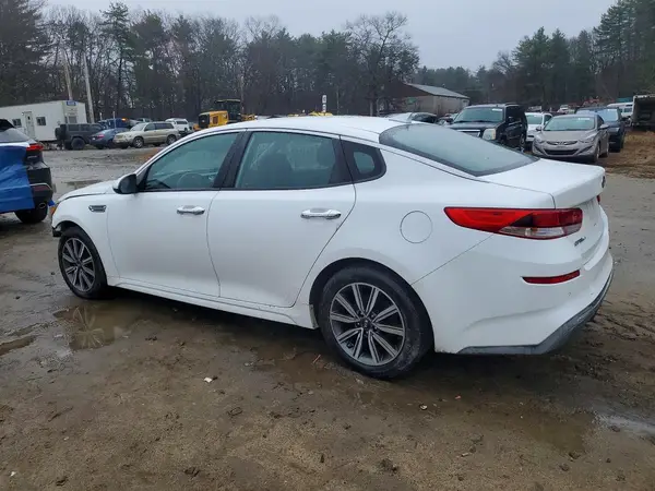 5XXGT4L36KG360278 2019 KIA OPTIMA - Image 2