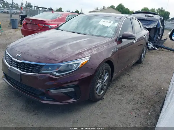 5XXGT4L36KG362483 2019 KIA OPTIMA - Image 2