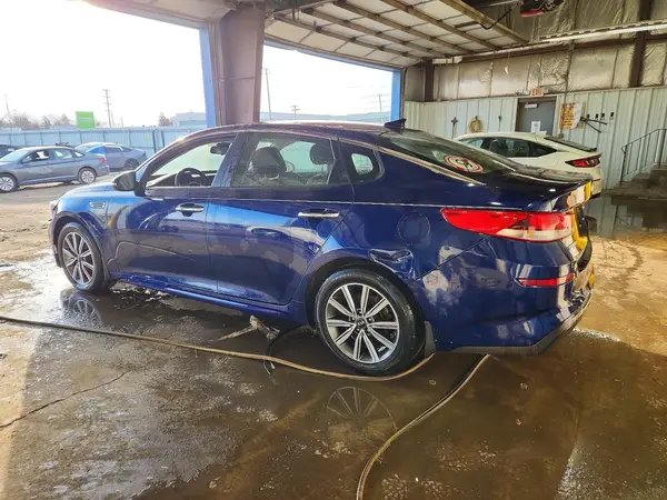 5XXGT4L36KG363133 2019 KIA OPTIMA - Image 2