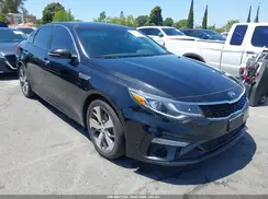5XXGT4L36KG365724 2019 KIA OPTIMA