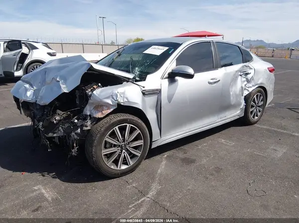 5XXGT4L36KG365741 2019 KIA OPTIMA - Image 2