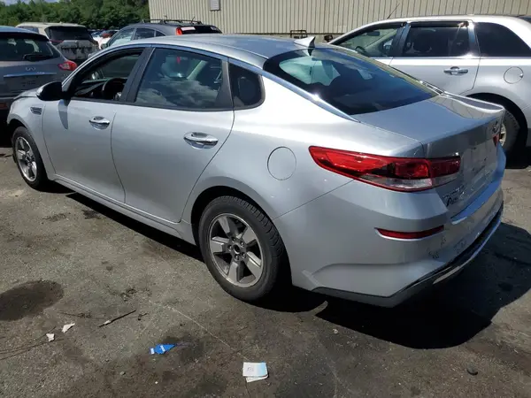 5XXGT4L36KG368641 2019 KIA OPTIMA - Image 2