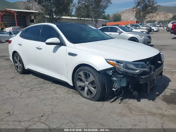 5XXGT4L36KG369501 2019 KIA OPTIMA - Image 1