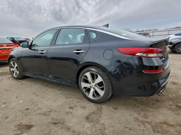 5XXGT4L36KG370082 2019 KIA OPTIMA - Image 2