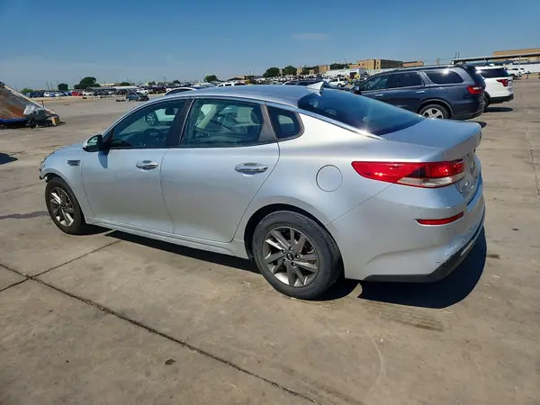5XXGT4L36KG371393 2019 KIA OPTIMA - Image 2