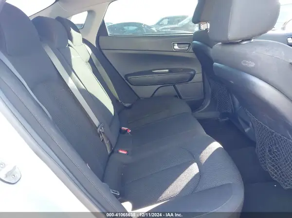 5XXGT4L36KG371510 2019 KIA OPTIMA - Image 8