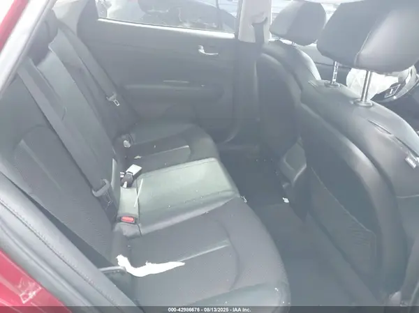 5XXGT4L36KG372169 2019 KIA OPTIMA - Image 8