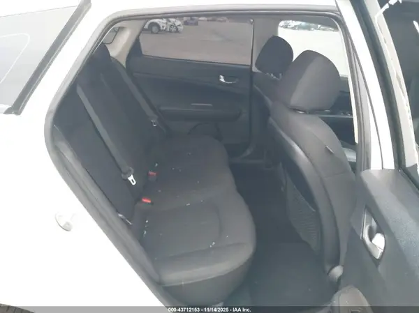 5XXGT4L36KG374066 2019 KIA OPTIMA - Image 8