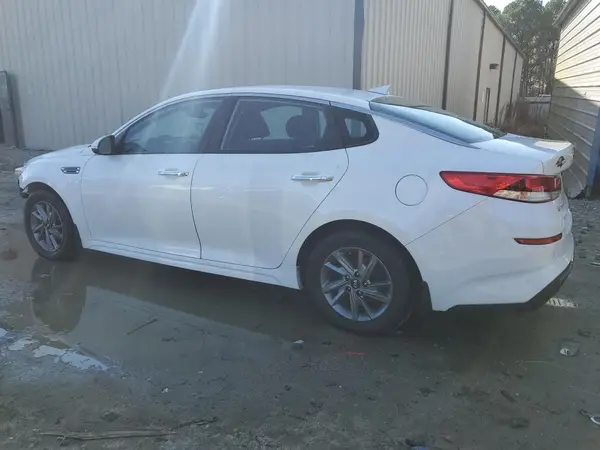 5XXGT4L36KG374889 2019 KIA OPTIMA - Image 2