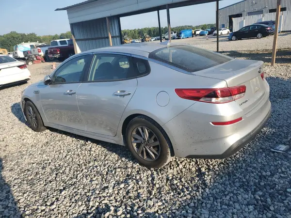 5XXGT4L36KG375749 2019 KIA OPTIMA - Image 2