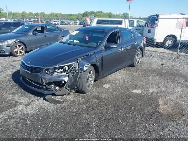 5XXGT4L36KG377744 2019 KIA OPTIMA - Image 2
