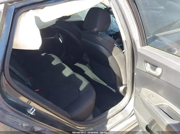 5XXGT4L36KG379817 2019 KIA OPTIMA - Image 8