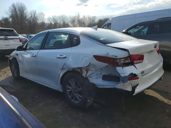 5XXGT4L36LG380726 2020 KIA OPTIMA - Image 2
