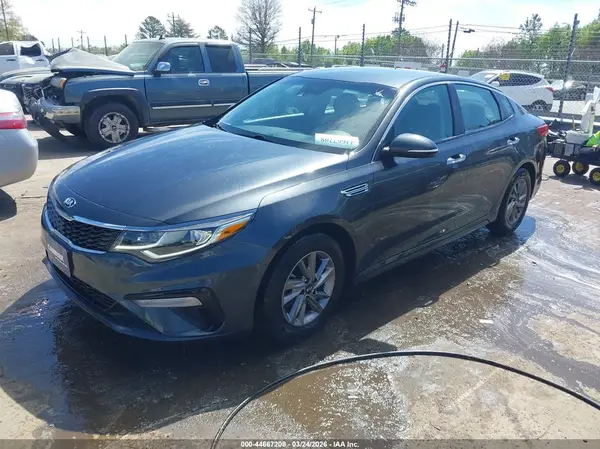 5XXGT4L36LG382850 2020 KIA OPTIMA - Image 2