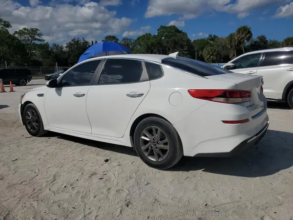 5XXGT4L36LG383352 2020 KIA OPTIMA - Image 2