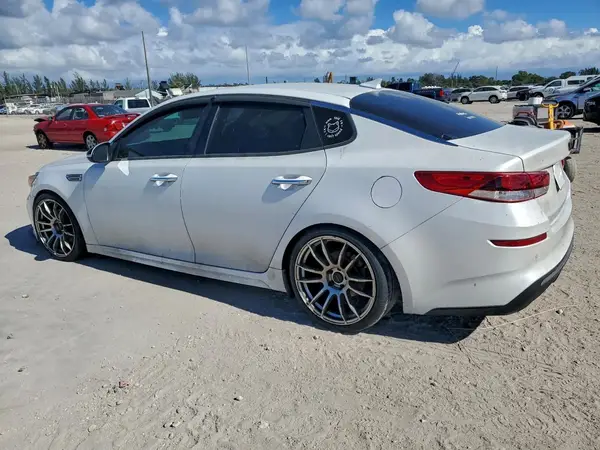 5XXGT4L36LG383612 2020 KIA OPTIMA - Image 2