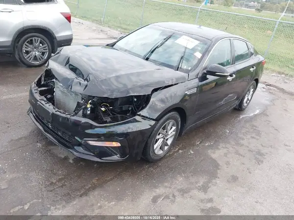 5XXGT4L36LG383917 2020 KIA OPTIMA - Image 2