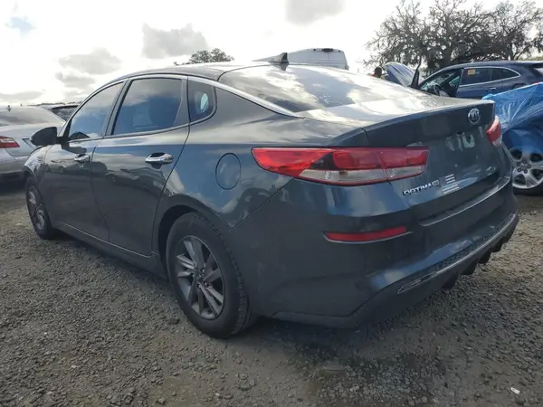 5XXGT4L36LG386378 2020 KIA OPTIMA - Image 2