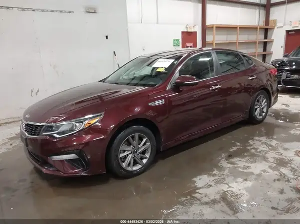 5XXGT4L36LG388003 2020 KIA OPTIMA - Image 2