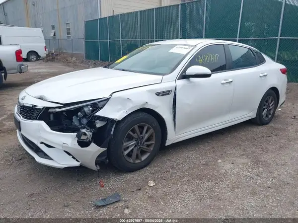 5XXGT4L36LG389166 2020 KIA OPTIMA - Image 2
