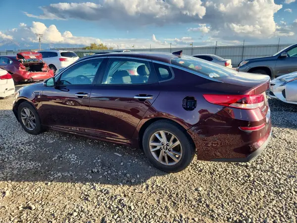 5XXGT4L36LG389605 2020 KIA OPTIMA - Image 2