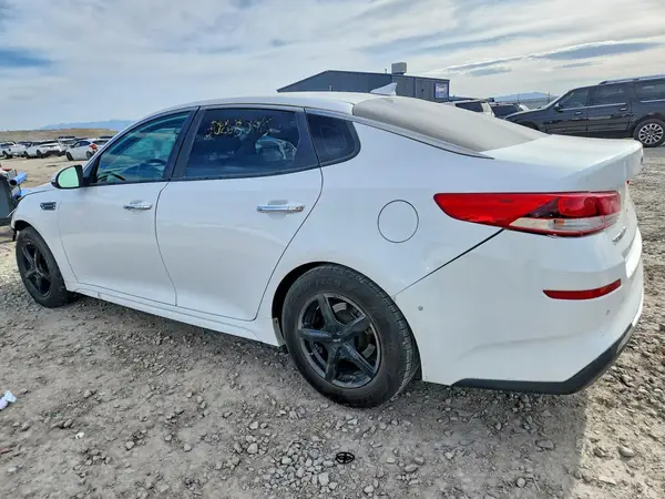 5XXGT4L36LG392892 2020 KIA OPTIMA - Image 2
