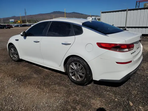 5XXGT4L36LG393069 2020 KIA OPTIMA - Image 2