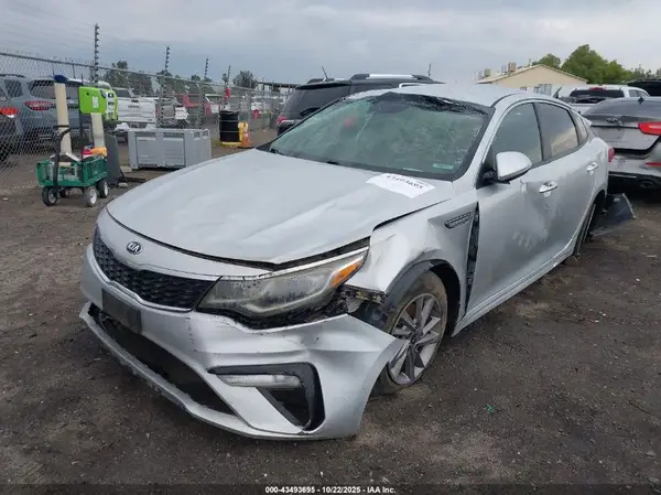 5XXGT4L36LG394058 2020 KIA OPTIMA - Image 2