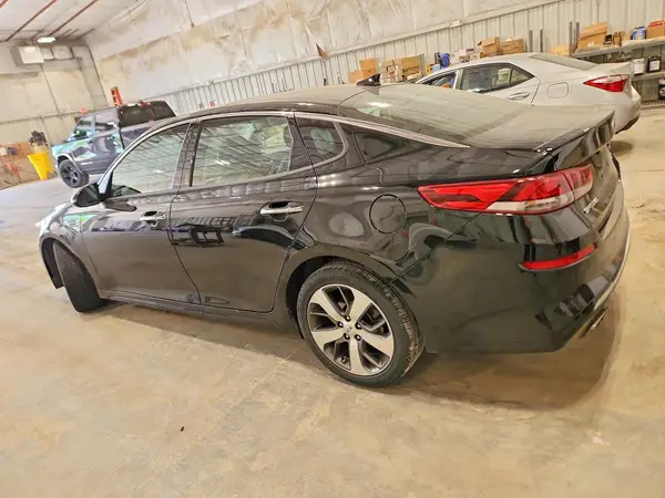 5XXGT4L36LG397591 2020 KIA OPTIMA - Image 2