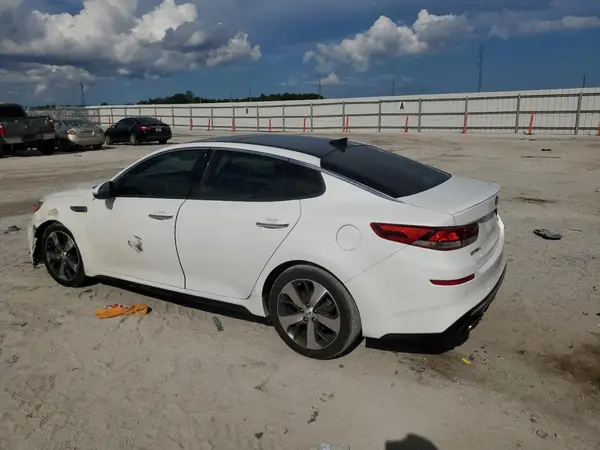 5XXGT4L36LG403146 2020 KIA OPTIMA - Image 2