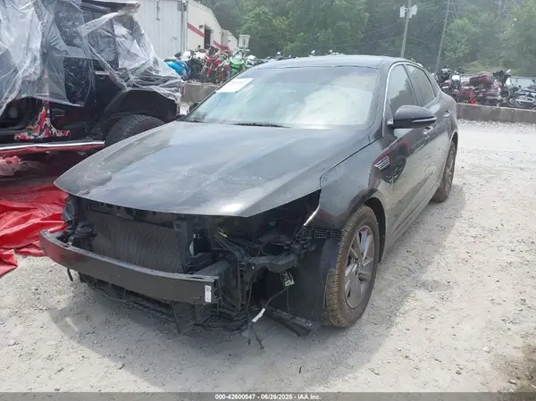 5XXGT4L36LG403163 2020 KIA OPTIMA - Image 2