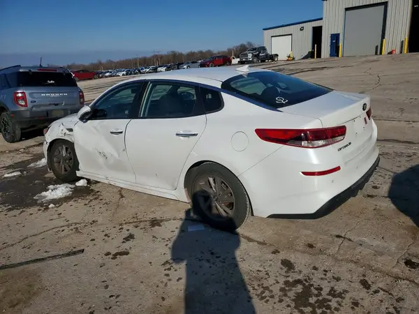5XXGT4L36LG407522 2020 KIA OPTIMA - Image 2