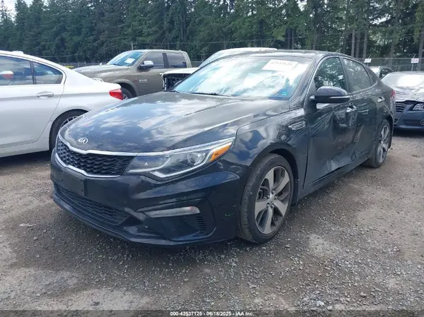 5XXGT4L36LG413515 2020 KIA OPTIMA - Image 2
