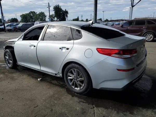 5XXGT4L36LG415085 2020 KIA OPTIMA - Image 2