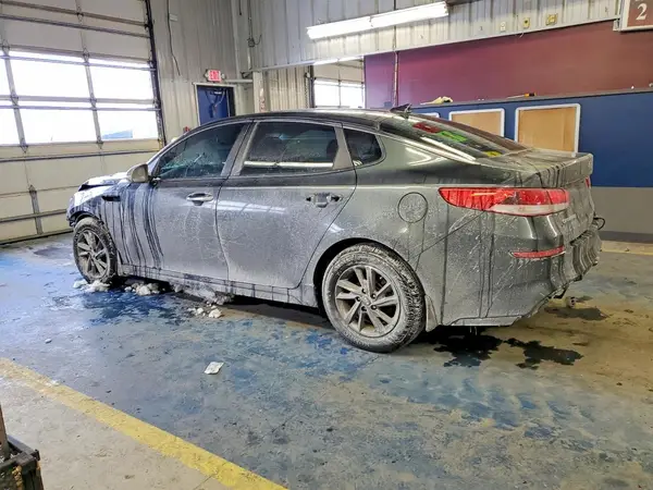 5XXGT4L36LG416656 2020 KIA OPTIMA - Image 2