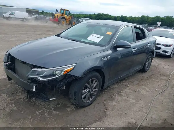 5XXGT4L36LG421047 2020 KIA OPTIMA - Image 2