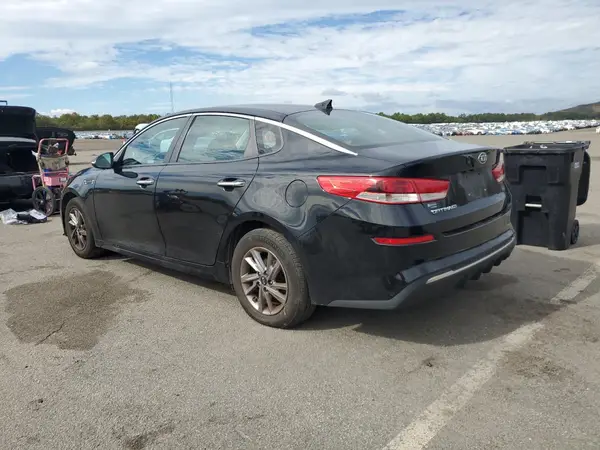 5XXGT4L36LG421646 2020 KIA OPTIMA - Image 2